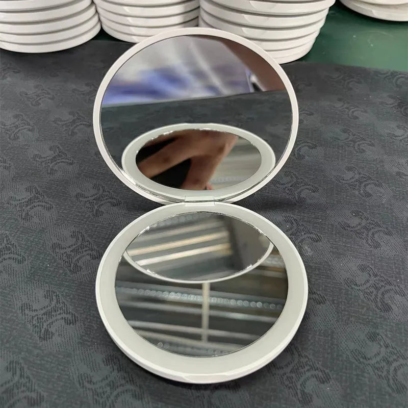 Personalized LED Light Cosmetic Folding Pocket Mirror – Compact & Luminous Makeup Mirror for Women